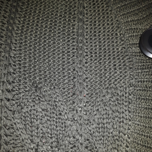 Crocheted Short Sleeve Cardigan - Picture 2 of 2